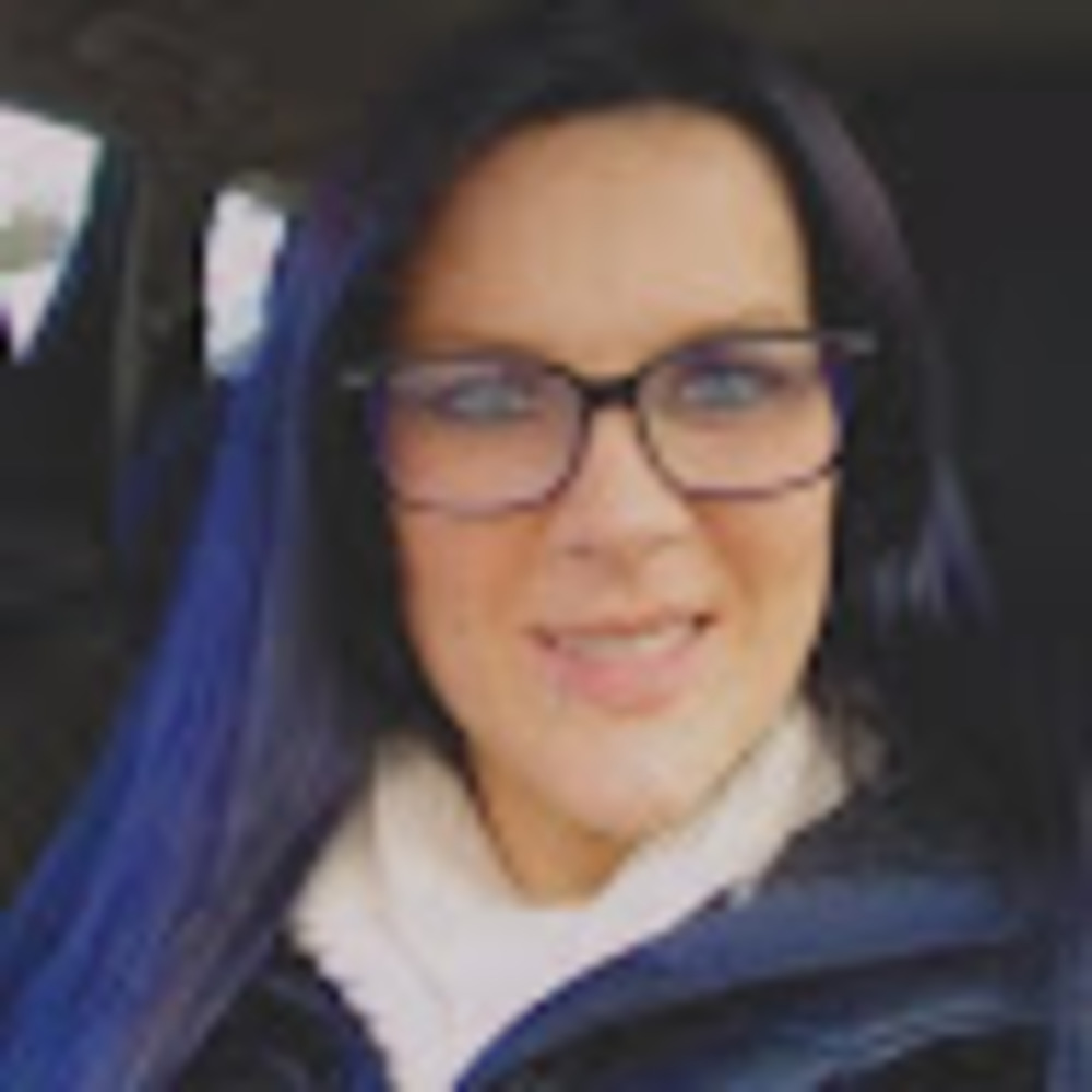 Meet your Posher, Teneshia